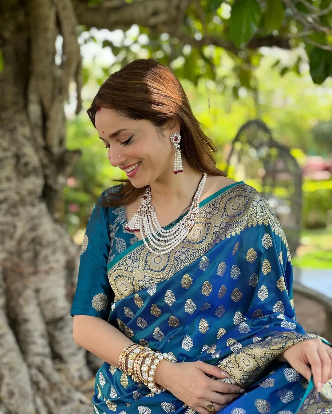 ANKITA LOKHANDE IN SOUTH INDIAN TRADITIONAL BLUE SAREE BLOUSE 5